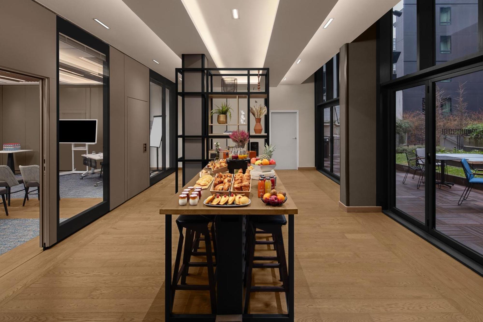Courtyard By Marriott Paris Porte De Versailles Issy-les-Moulineaux Luaran gambar
