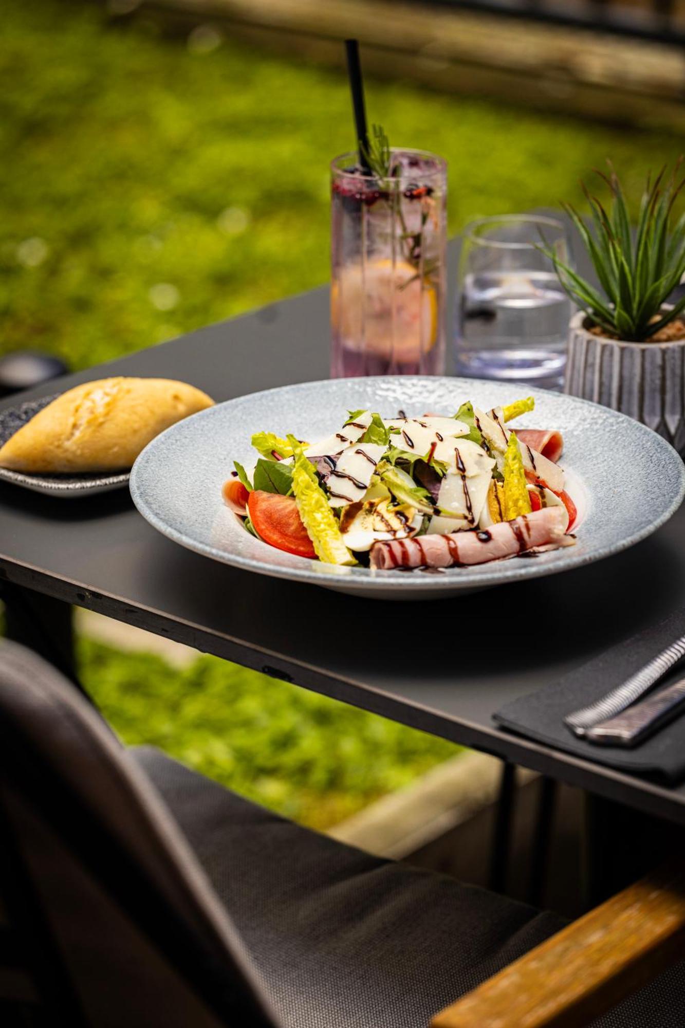 Courtyard By Marriott Paris Porte De Versailles Issy-les-Moulineaux Luaran gambar